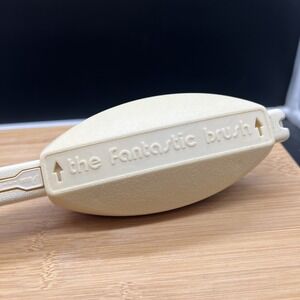 VTG the Fantastic brush Lint Pick Up Brush 1980's Roth Plastics Corp Red Velvet